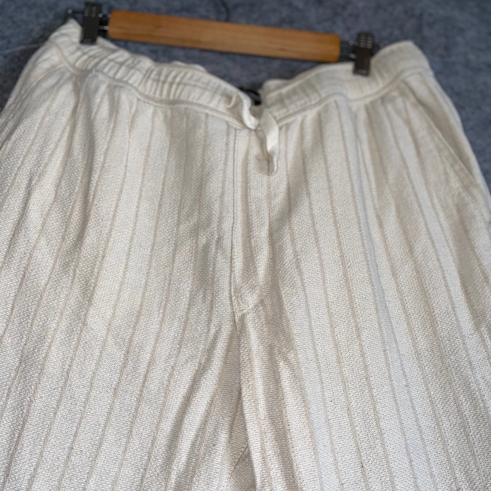 Zara Women’s Textured Cream Pants High‎ Rise Relaxed Fit Elastic Waist XL
